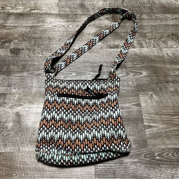 Vera Bradley Crossbody Bag - Picture 1 of 9